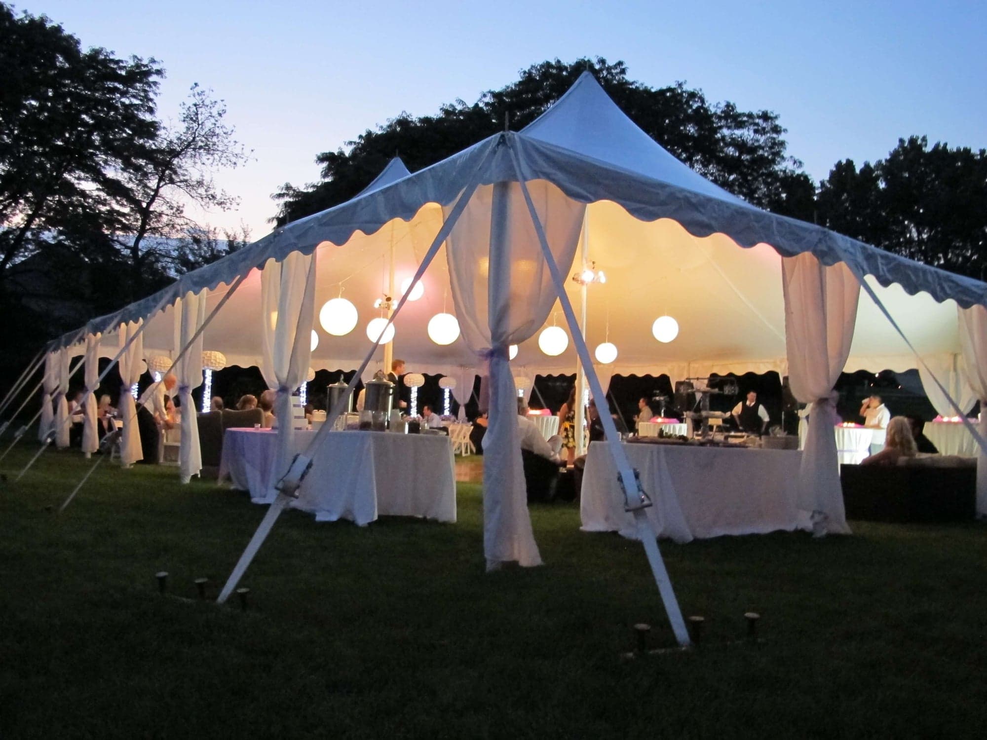 Lighting rentals for Chicagoland events